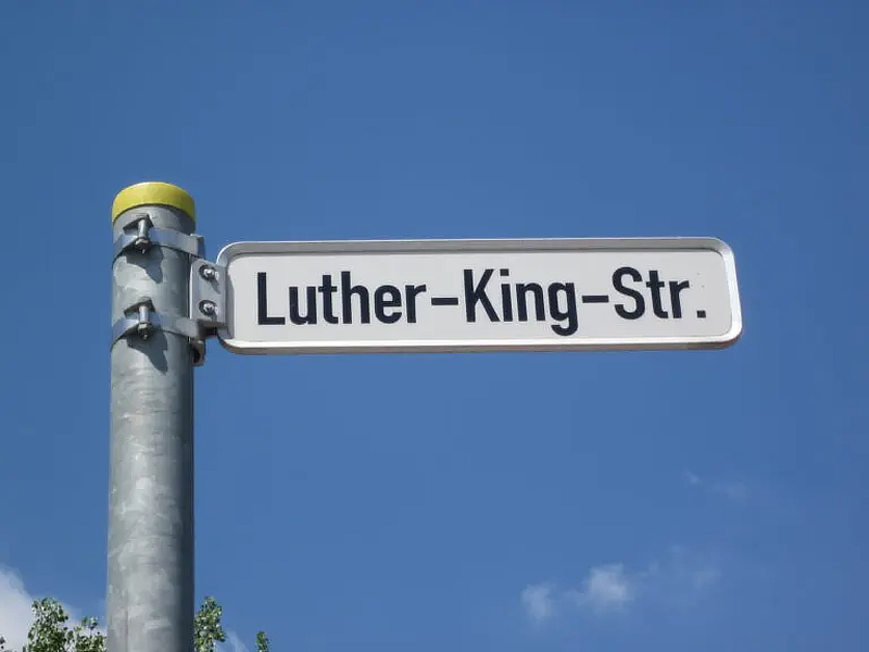 Feinde lieben - Das Risiko der Gewaltfreiheit