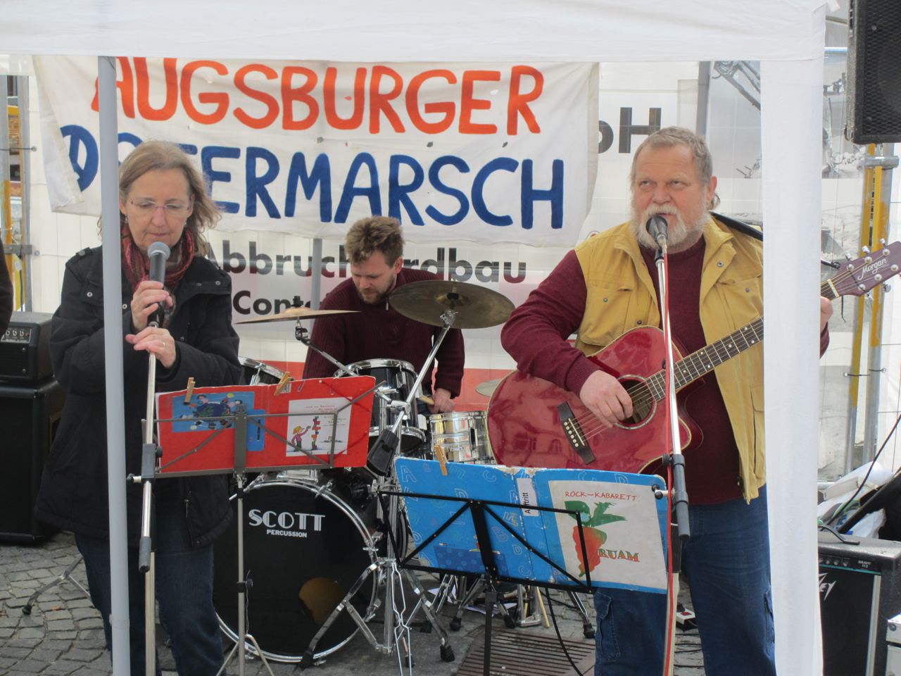 RUAM auf dem Ostermarsch 2017